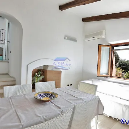 Mireen Costa Paradiso